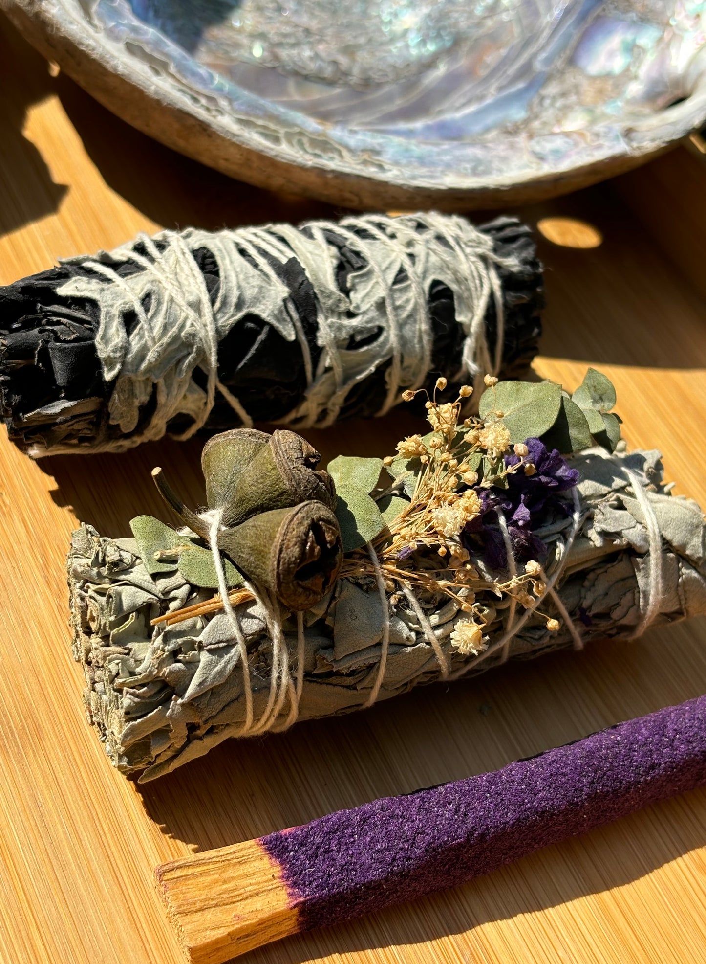 Good Vibes Await’ Smudging Trio